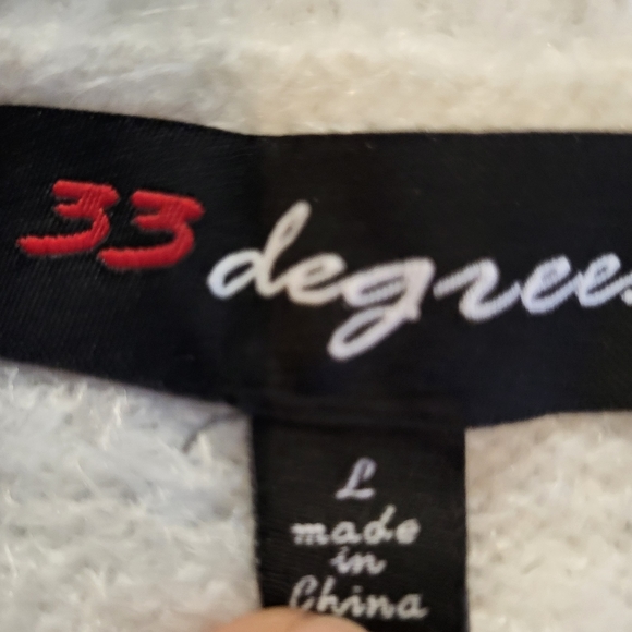 33 DEGREES SWEATER GORGOUS WINTER EMBELLISHMENT. NEW W/TAGS SZ L - Picture 2 of 5